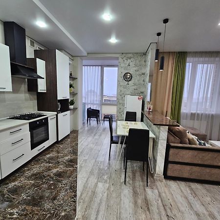 Яровиця. Центр Lutsk Ngoại thất bức ảnh